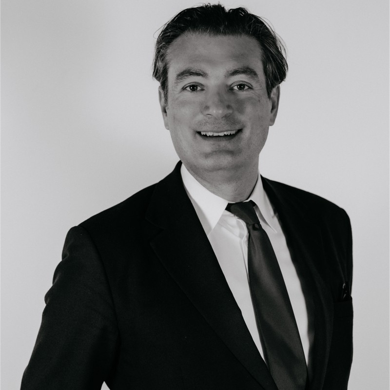 Ralph Veil