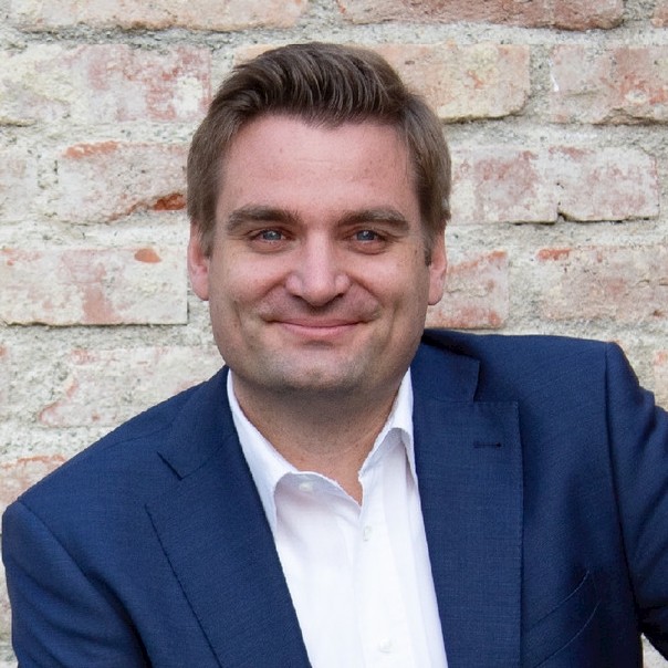 Dr. Philipp Langer